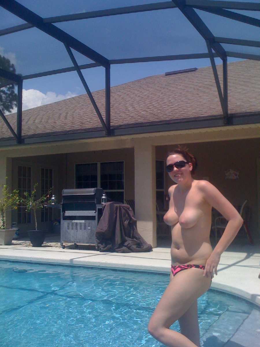 Swimming Naked D pic Swimming Naked D photo
